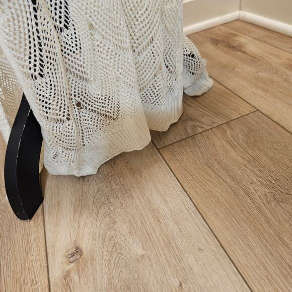 Saks Fifth Avenue Women's Crochet Fringe Cardigan Robe Size OS/TU - Picture 4 of 9